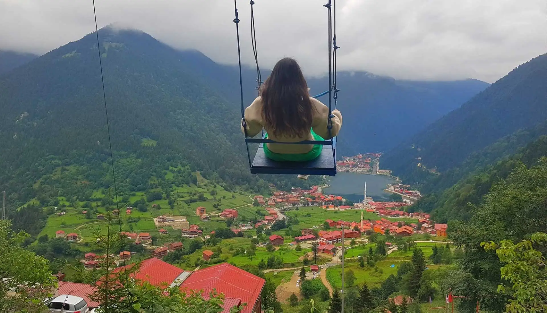 Sky Swing in Gito Highlands