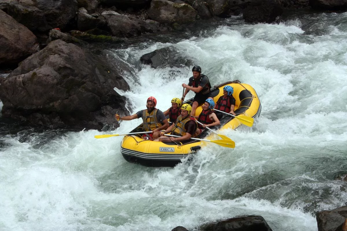 Rafting in Fırtına River 